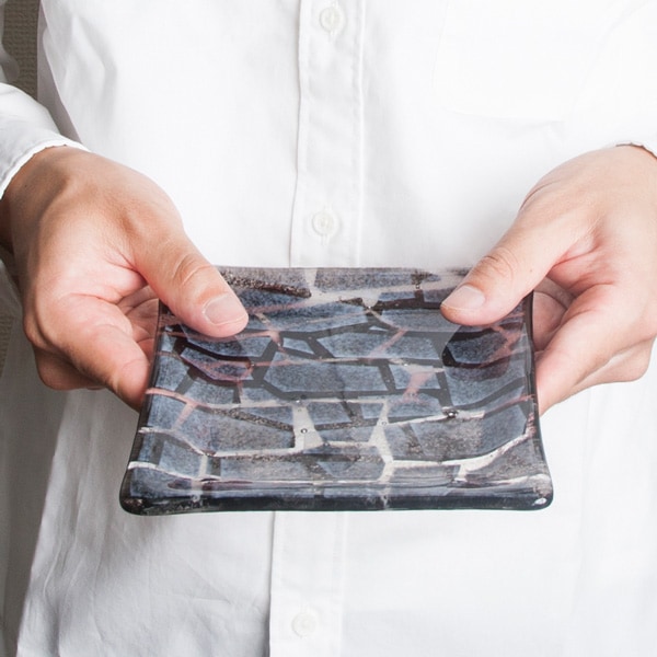 琉球ガラス グラスアート藍 GUSUKU プレート15cm(今帰仁城 Nakijin Gusuku) (ラッピング・熨斗不可)