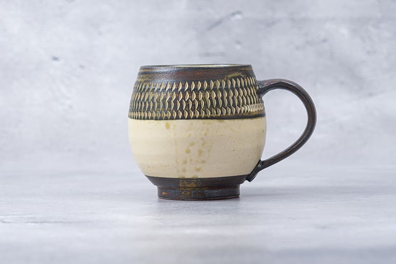 KOISHIWARA HOMES カネハ窯 マグカップ(茶マット)