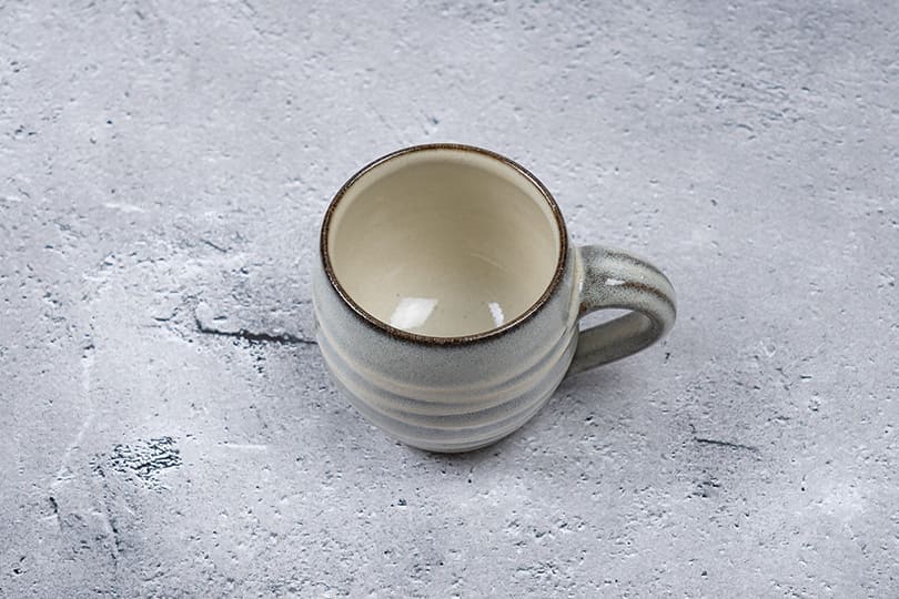 KOISHIWARA HOMES マルダイ窯 マグカップ（ホワイト）