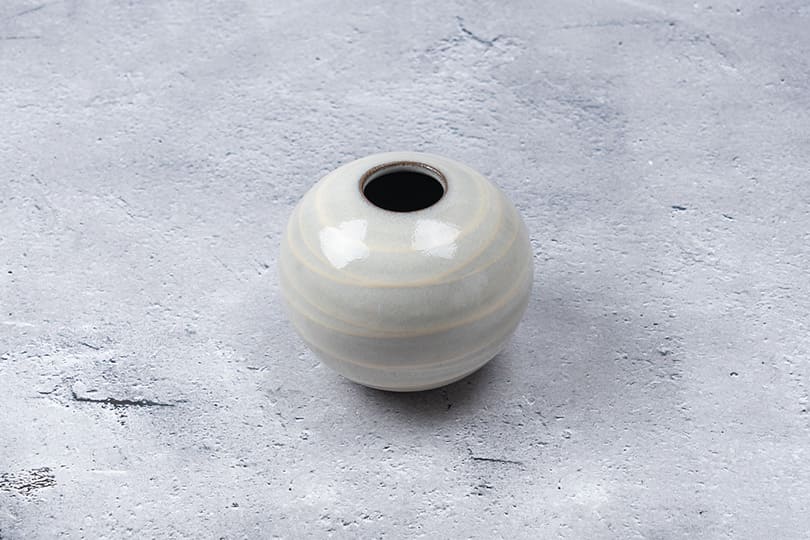 KOISHIWARA HOMES マルダイ窯 花器（ホワイト）【M】