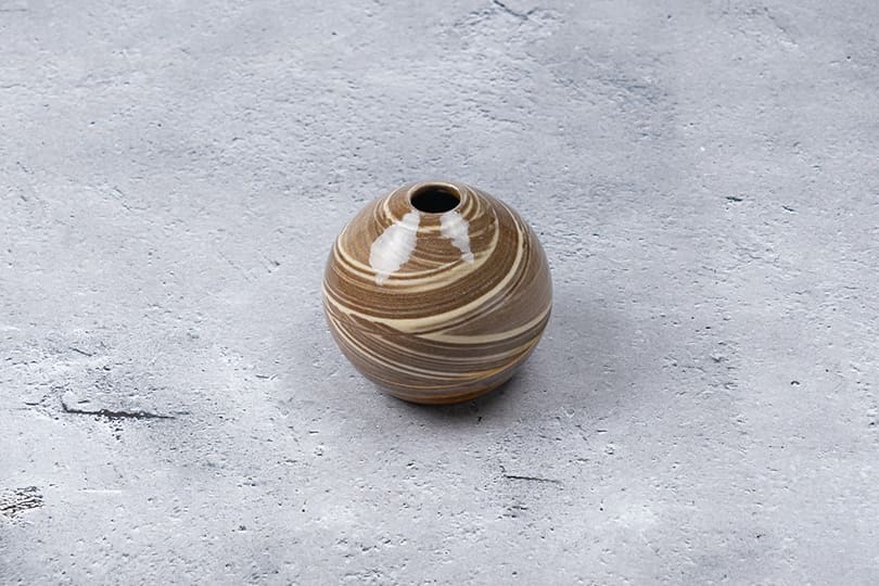 KOISHIWARA HOMES ヤママル窯 花器（ブラウン）【M】