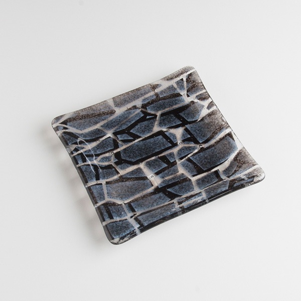 琉球ガラス グラスアート藍　GUSUKU プレート15cm(今帰仁城 Nakijin Gusuku) (ラッピング・熨斗不可)