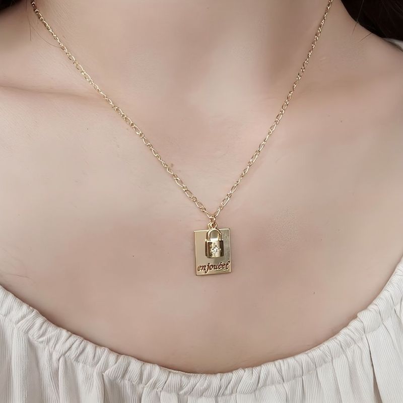 ネームプレートキーネックレス【ニッケルフリー】