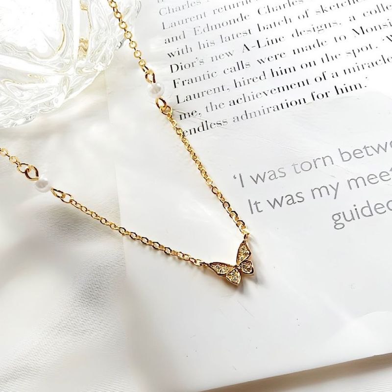 バタフライパールネックレス【ニッケルフリー】