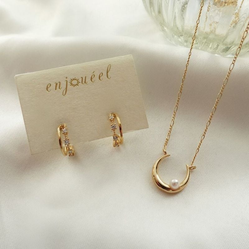 クレセントムーンパールネックレス【ニッケルフリー】