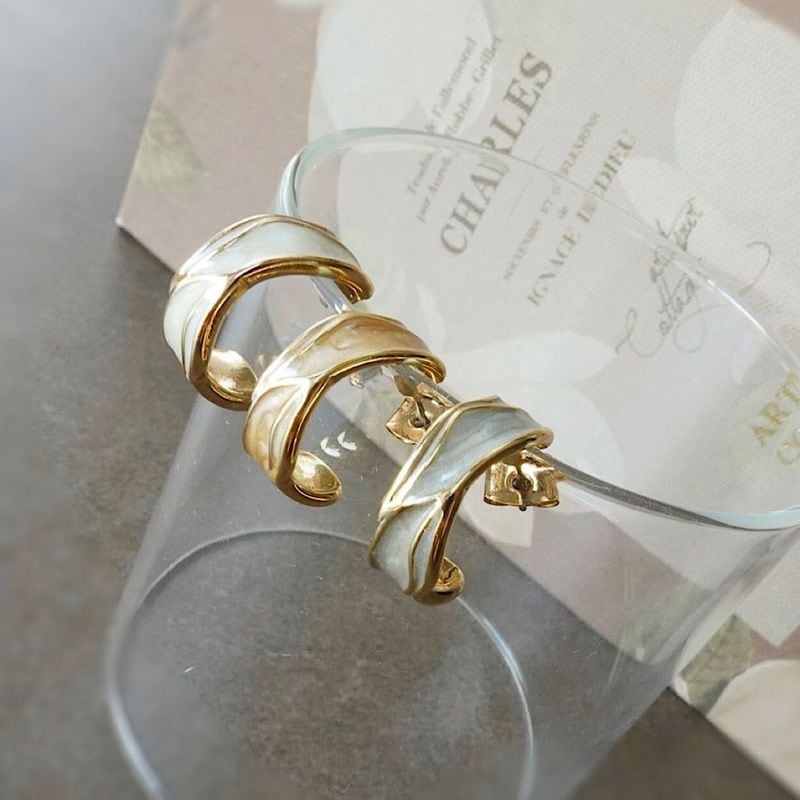 ニュアンスラインマーブルピアス【ニッケルフリー】