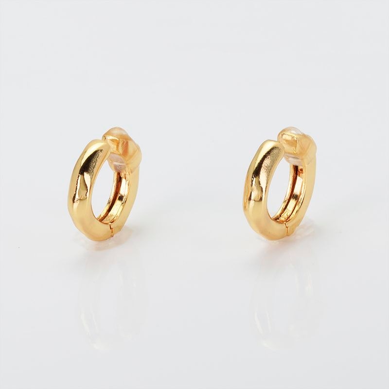 zero touch ニュアンスメタルイヤリング