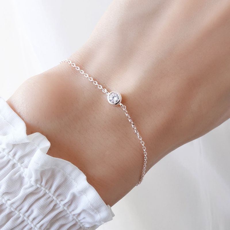 ラウンドカットストーンブレスレット