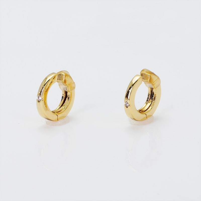 zero touch タイニーグロウイヤリング