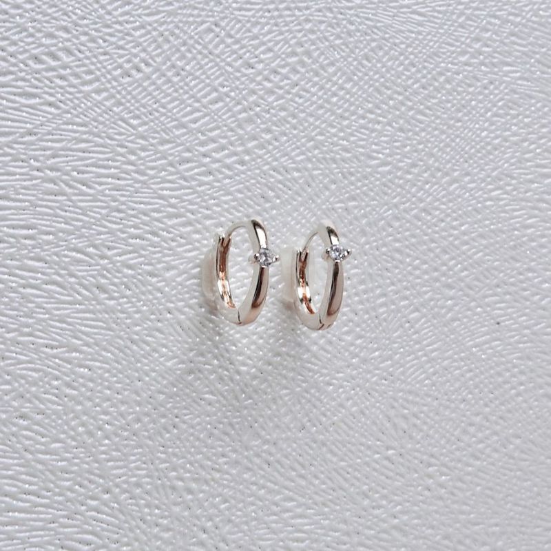 Rose silver センターストーンフープピアス 
