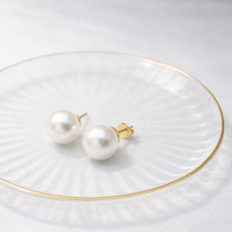 一粒パールピアス 