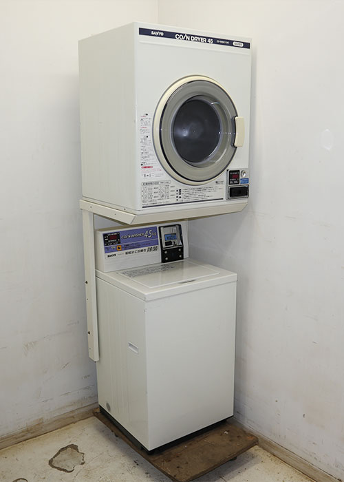 【中古】コイン式全自動電気洗濯機 乾燥機 ASW-45CJ CD-S45C1 サンヨー 三洋電機 2006年  業務用【動産王】千葉★引取限定