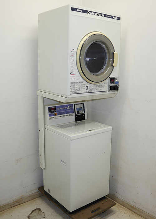 【中古】コイン式全自動電気洗濯機 乾燥機 ASW-45CJ CD-S45C1 サンヨー 三洋電機 2006年 業務用 【動産王】千葉★引取限定