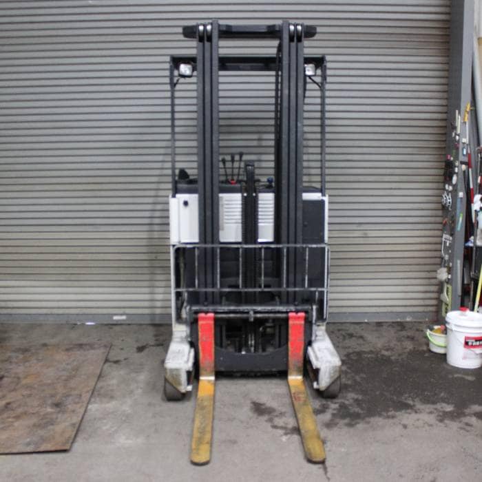 【中古】バッテリーフォークリフト FBRM10-80-530M ニチユ 2015年 リーチリフト【動産王】福岡☆送料無料