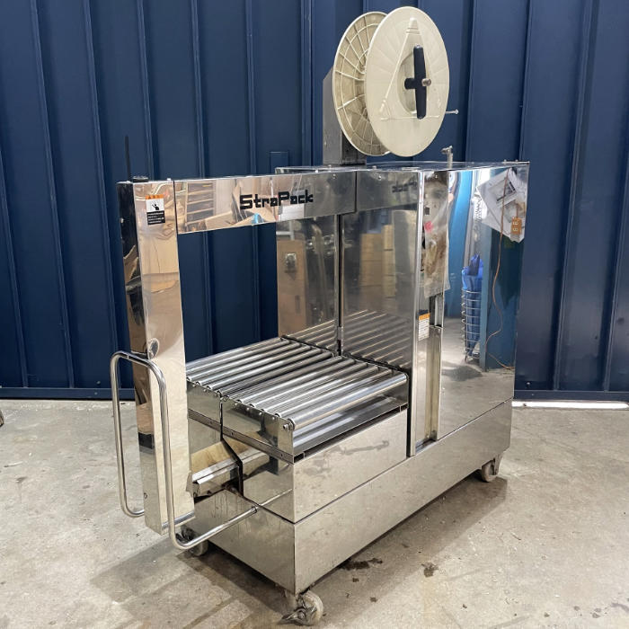 【中古】 自動梱包機 AQ-7M ストラパック 横型水産用 ボディ：ステンレス 【動産王】愛知☆送料無料