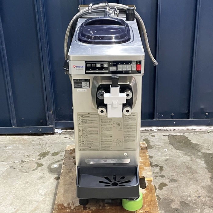 【中古】 ソフトクリームマシン NA-9424AE 日世 2017年製 【動産王】愛知☆送料無料