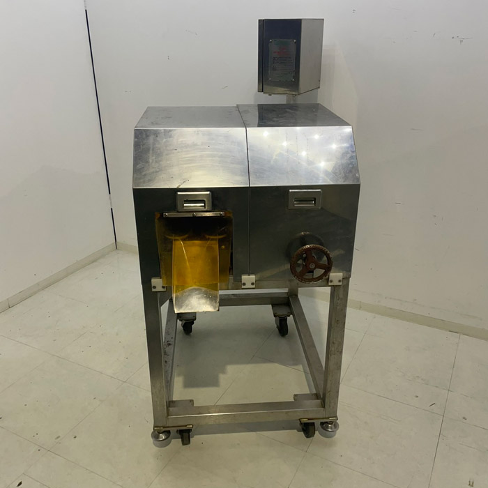 中古|魚体処理加工機 TF-403S タダシ製作所 2017年式 工場 機械 |動産王|宮城|送料無料