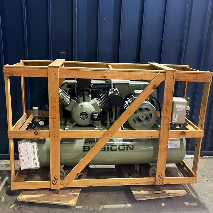 中古|空冷式コンプレッサー オイルフリーベビコン 5.50P-9.5GP6 60Hz 日立 2018年 未使用品 |動産王|愛知|送料無料