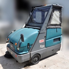 中古｜エンジン式乗車型スイーパー S20 テナント 2012年頃 軽油仕様 業務用掃除機 ｜動産王｜大阪｜引取｜送料別の商品ページへリンク