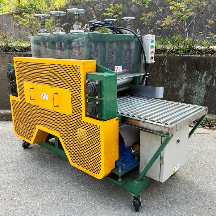 中古｜砕き太郎 KT-103RW 業務用 粗砕機 粉砕機 袋のまま砕く ほぐし機 3本ロール リターン式 往復破砕 ｜動産王｜千葉｜送料無料