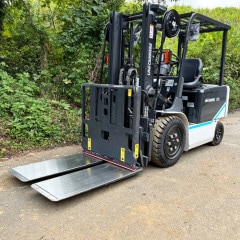 中古｜極上アワー250h｜現車確認OK｜2020年 三菱ロジスネクスト FB30-8V 3.0t バッテリーフォークリフト プッシュプル ｜動産王｜千葉｜送料無料