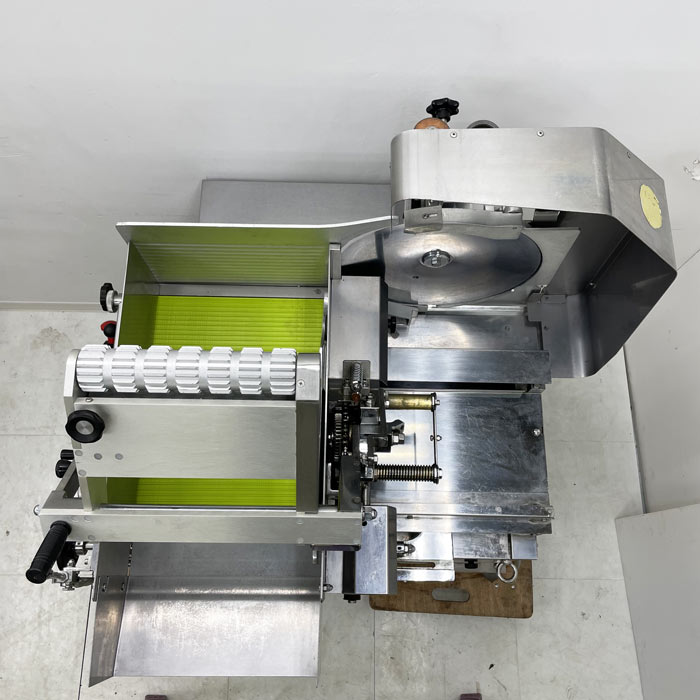 中古】 ミートスライサー NBC-330LⅡ なんつね 2012年 【動産王】富山