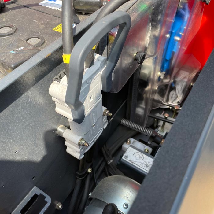 中古|搭乗式スイーパー JN-980E アマノ 2019年 バッテリータイプ 洗浄機 路面清掃機 床洗浄 乗用 自走 屋内清掃 |動産王|千葉|送料無料