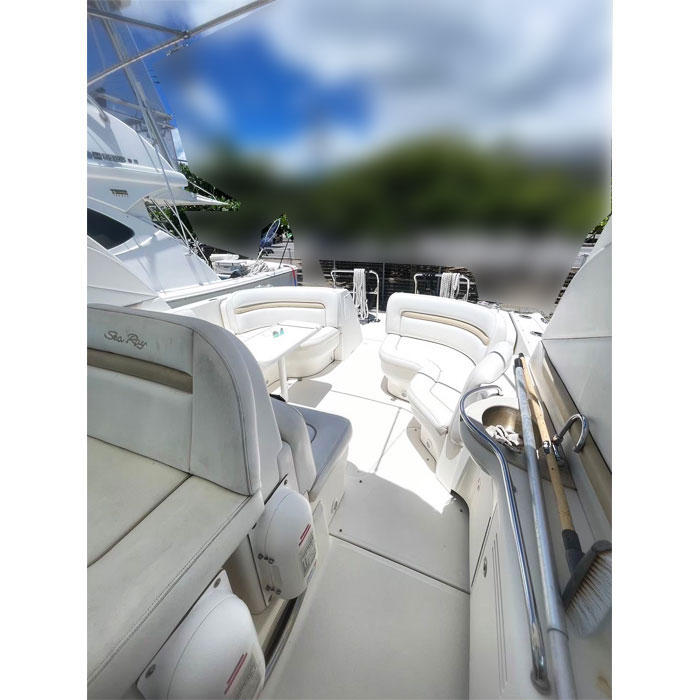 中古｜プレジャーボート 10t 38DAZeus シーレイボート 2009年 SeaRay 38DA モーターボート 現状渡し｜動産王｜福岡｜送料無料