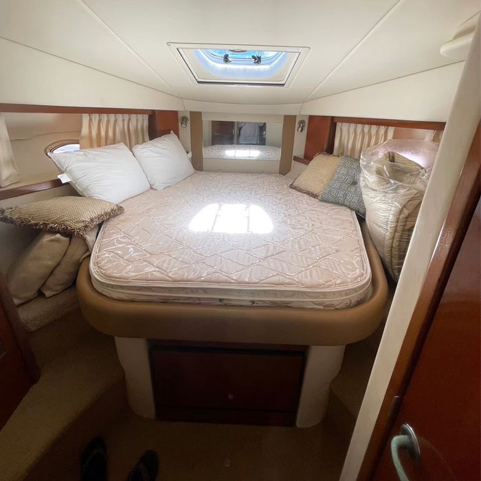 中古｜プレジャーボート 10t 38DAZeus シーレイボート 2009年 SeaRay 38DA モーターボート 現状渡し｜動産王｜福岡｜送料無料