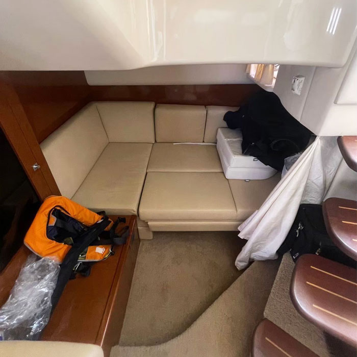 中古｜プレジャーボート 10t 38DAZeus シーレイボート 2009年 SeaRay 38DA モーターボート 現状渡し｜動産王｜福岡｜送料無料