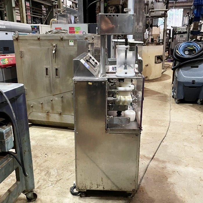 【中古】 塩振り機 ICHIKAWA 市川工業株式会社 2013年 【動産王】千葉☆送料無料