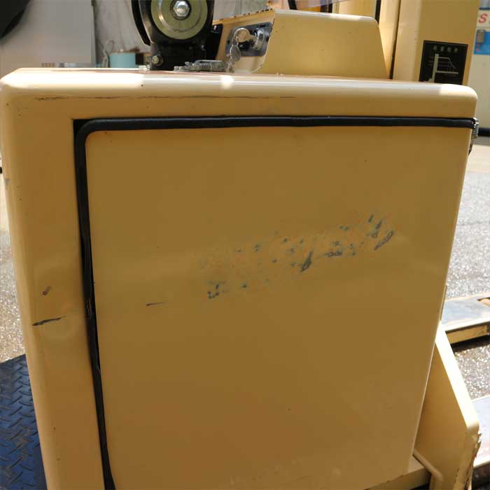 【中古】 スタッカーフォークリフト 1.2t SR1-1223 スギコー 電動 バッテリー 機械 1t以上 ライダー 搭乗 【動産王】千葉★引取限定