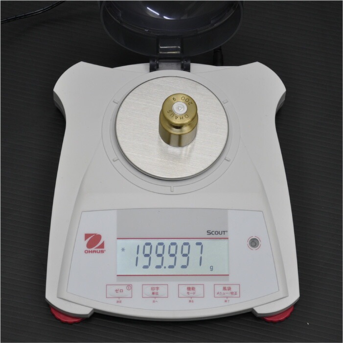 【中古】 電子天びん SPX223JP オーハウス OHAUS スカウト ひょう量 220g   店舗什器【動産王】大阪☆送料無料