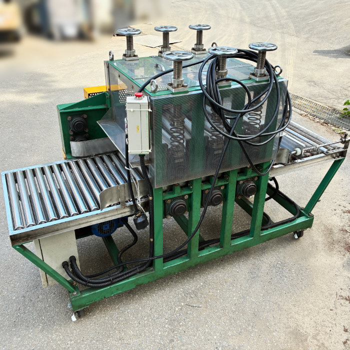 中古|砕き太郎 KT-103RW 業務用 粗砕機 粉砕機 袋のまま砕く ほぐし機 3本ロール リターン式 往復破砕 |動産王|千葉|送料無料