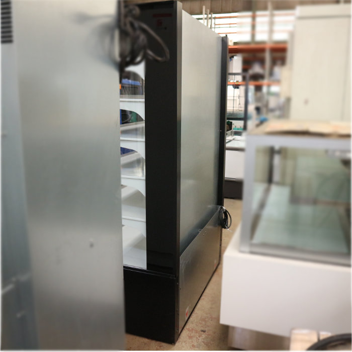 2016年 フクシマテーブル形冷蔵ショーケース