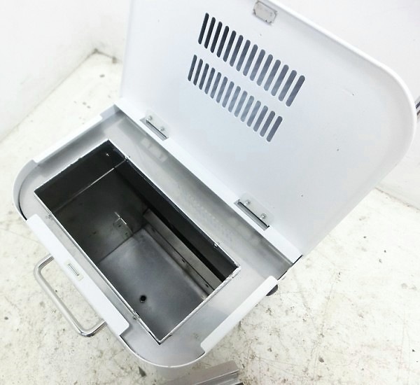 【中古】滴下気化式除菌消臭機 CL-3000 アクトプロダクツ 空間除菌機 二酸化塩素  【動産王】名古屋☆送料無料