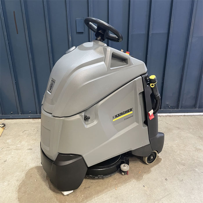中古｜立ち乗り式床洗浄機 ケルヒャー Karcher BD50/40 RS Bp 2018年 バッテリー 清掃用品 ｜動産王｜愛知｜引取｜送料別