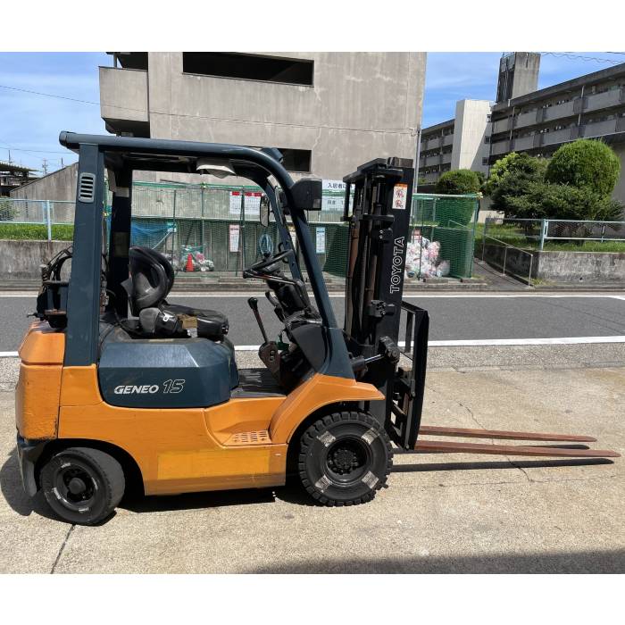 中古】フォークリフト geneo 7FG15 ガソリン・LPガス トヨタ 2005年
