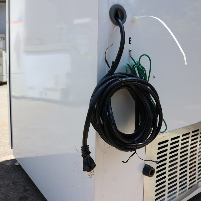 【中古】自動販売機 サンデン CVA-GG6212N 物販自動販売機 【動産王】千葉☆送料無料