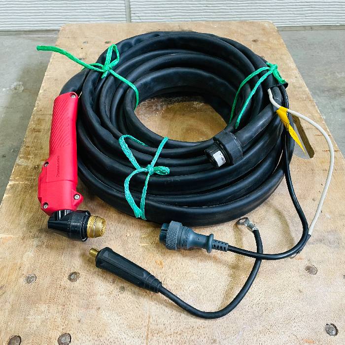 中古】エアプラズマ切断機 YP-060PF3 パナソニック 2021年【動産王 中古】エアプラズマ切断機 YP-060PF3 パナソニック 2021年【動産王