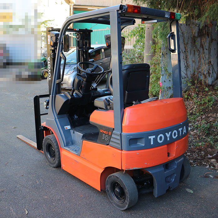 中古】バッテリー式フォークリフト 7FB10 トヨタ 2013年 1t 【動産王 