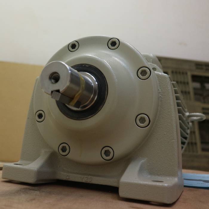 中古|三相モーター CNHM5-5117-EP-B-11 アルタックスNEO 住友重機械工業 サイクロ減速機|動産王|千葉|引取|送料別