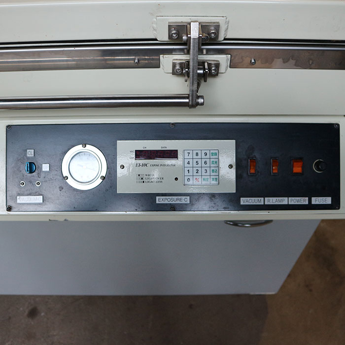 【中古】箱型露光装置 GH-30201XD ウシオライティング 2012年 ユニレック 製版 スクリーン印刷   現状渡し【動産王】千葉☆送料無料