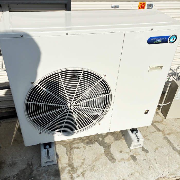 中古｜プレハブ冷凍庫 ホシザキ 1.0坪 2025年 業務用 3相200V 倉庫