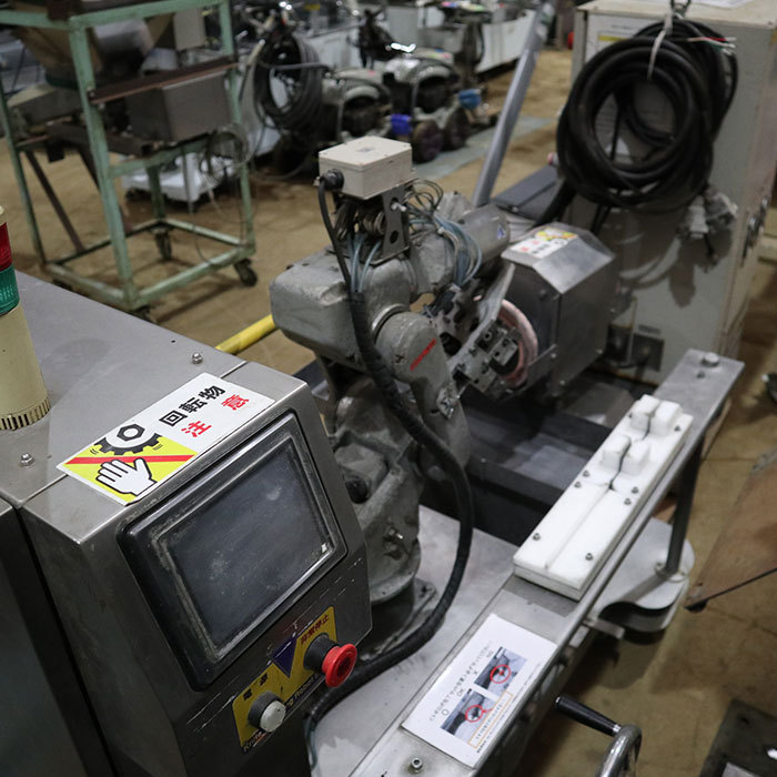 中古】とぎロボ2 YR-SV3-J00 YASNAC XRC 安川電機 産業用ロボット