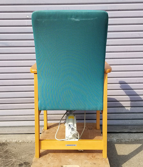 【中古】電動リフトアップチェア パラマウントベッド 電動起立補助椅子 【動産王】札幌☆送料無料