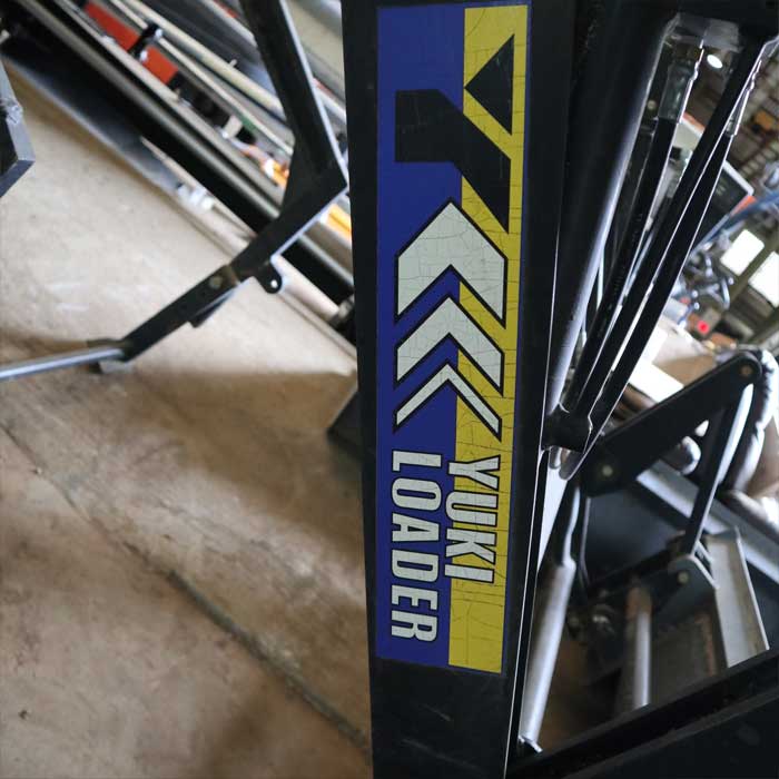 中古｜フロントローダー 三菱農機 アタッチメント付 パレットフォーク 爪付きバケット｜現状渡し｜動産王｜千葉｜引取｜送料別