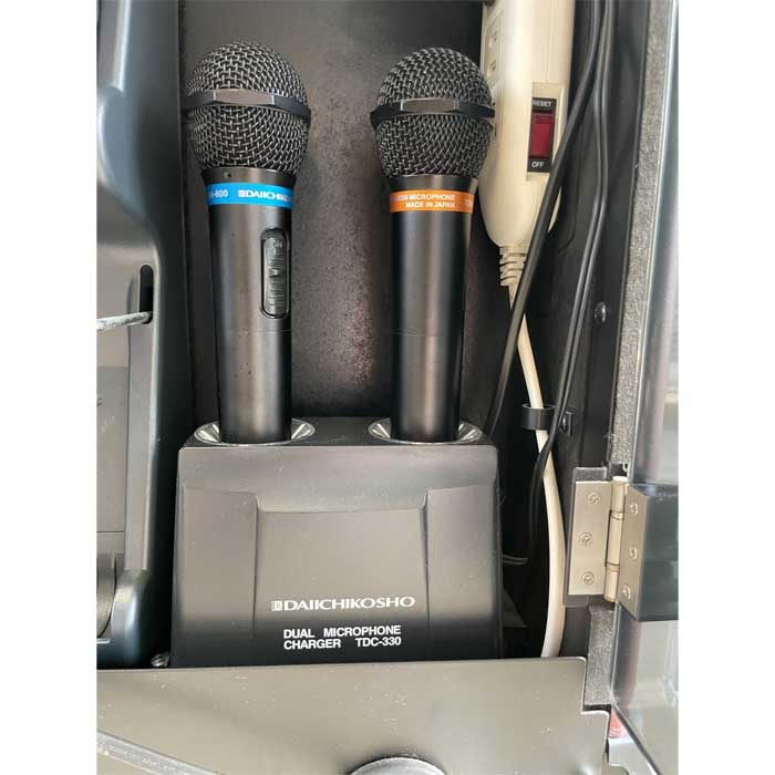 【中古】カラオケ 第一興商 FREEDAM DAM-F650(本体)/DSR-F65(専用スピーカー内蔵ラック) リモコン故障  【動産王】名古屋☆送料無料