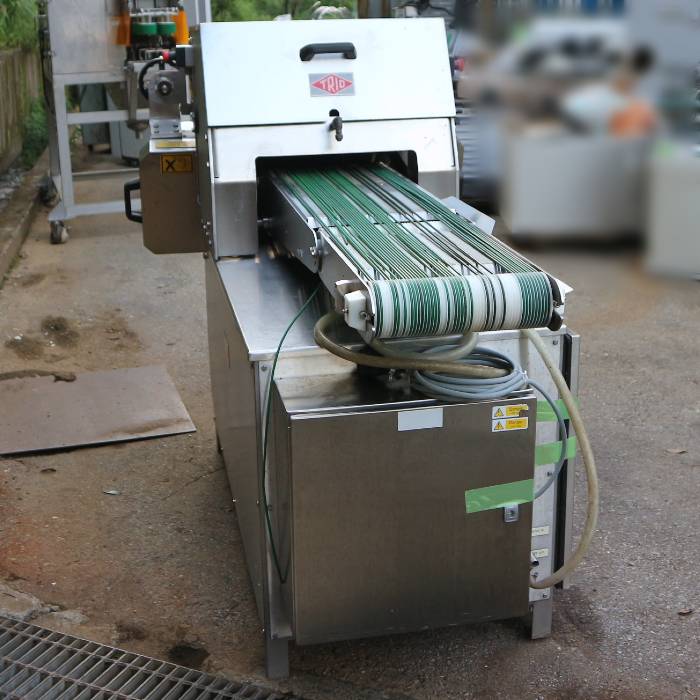 【中古】自動魚皮剥ぎ機 業務用 水産加工機械 バーダー Baader社 TRIO FDS-105 2008年 現状渡し【動産王】千葉☆送料無料