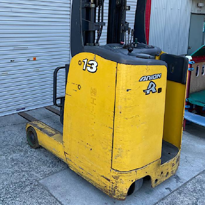 コマツ フォークリフト イエロー コマツフォークリフト2.5トンディーゼル